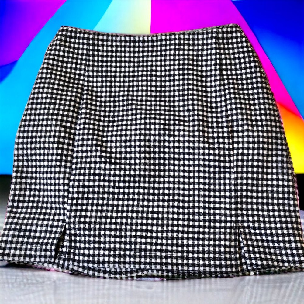 Eyeshadow Short Skirt Checks Plaid A-Line Vented - Picture 3 of 8